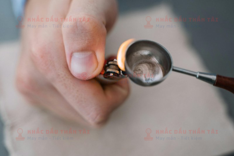Cách sử dụng con dấu sáp hiệu quả trong công việc và nghệ thuật trang trí