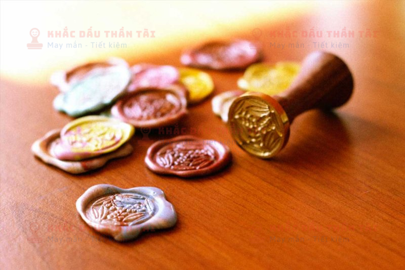 Tìm hiểu về con dấu sáp và ứng dụng trong cuộc sống hàng ngày
