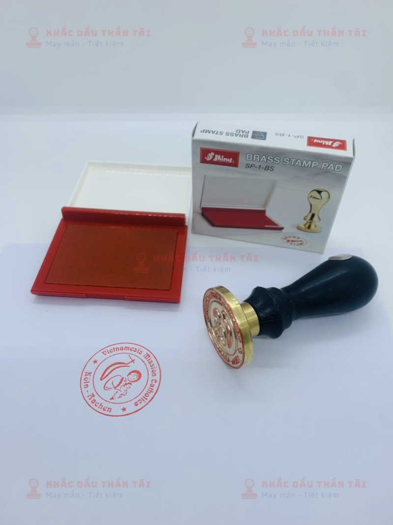 Dịch vụ Khắc con dấu bằng Đồng rõ nét và nhanh chóng