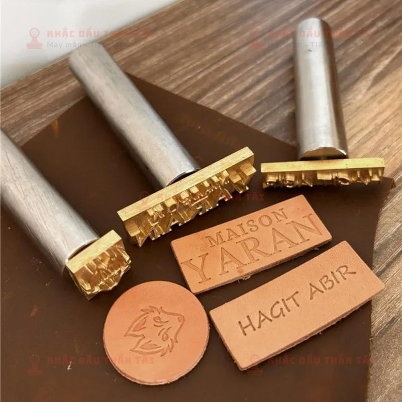 Dịch vụ <a class=