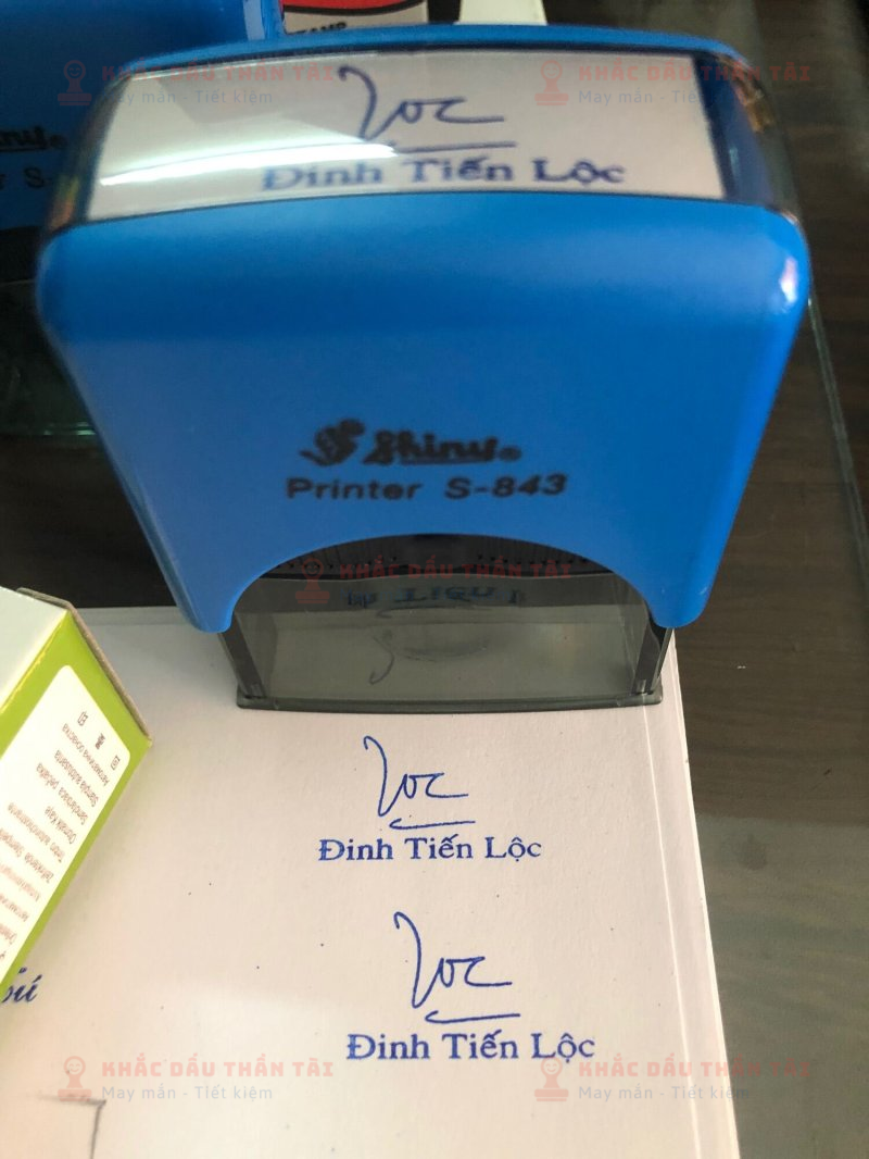 Khắc con dấu chữ ký Đinh Tiến Lộc