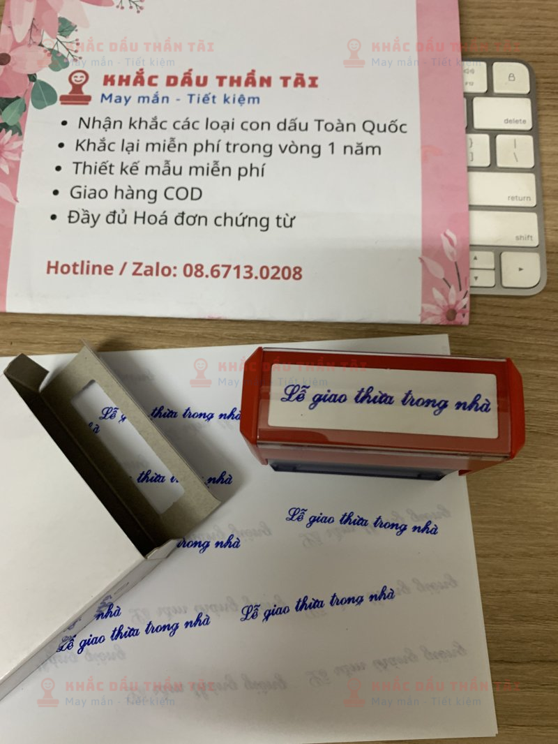 Khắc con dấu chữ 