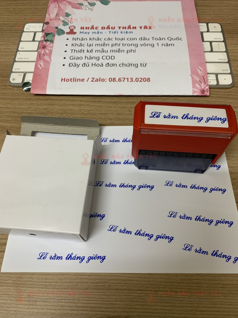 Khắc con dấu chữ Lễ rằm tháng Giêng theo yêu cầu tại Trung Tâm Khắc Dấu Thần Tài