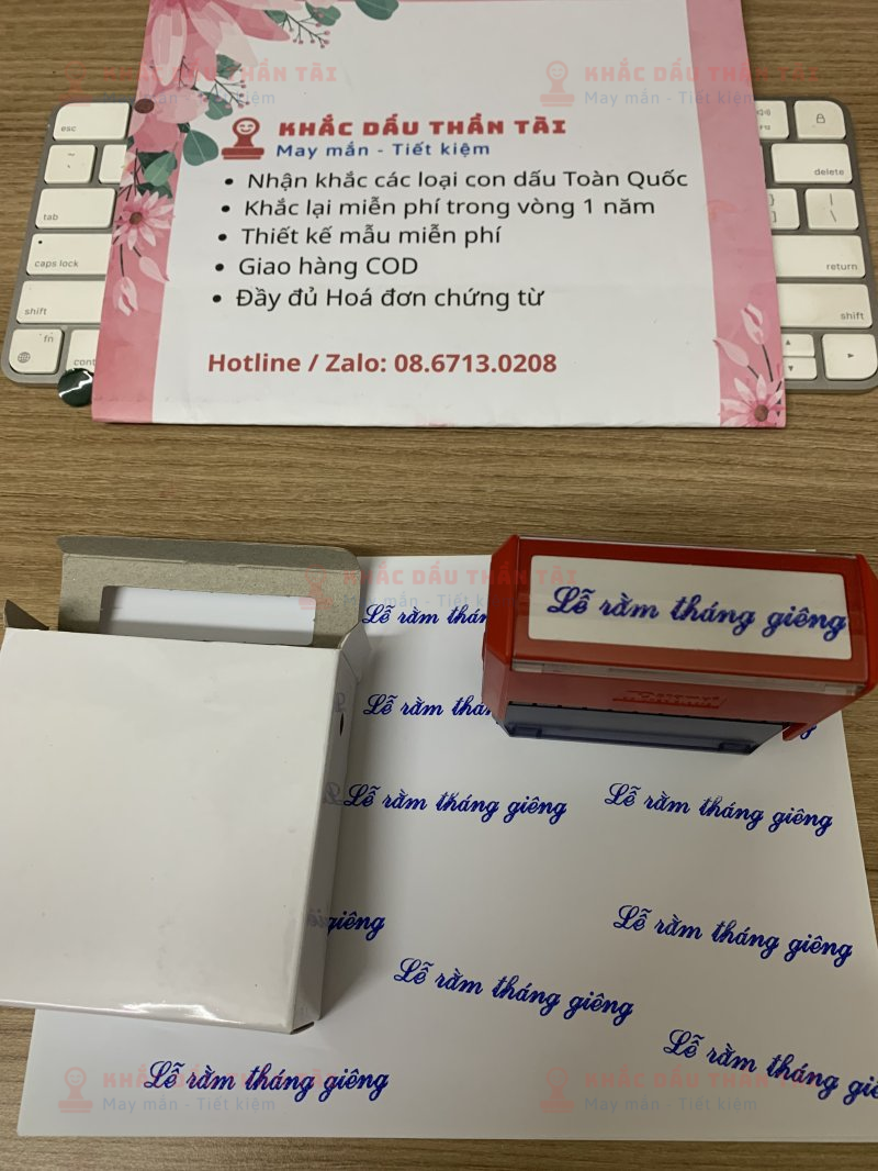 Khắc con dấu chữ Lễ rằm tháng Giêng theo yêu cầu tại Trung Tâm Khắc Dấu Thần Tài