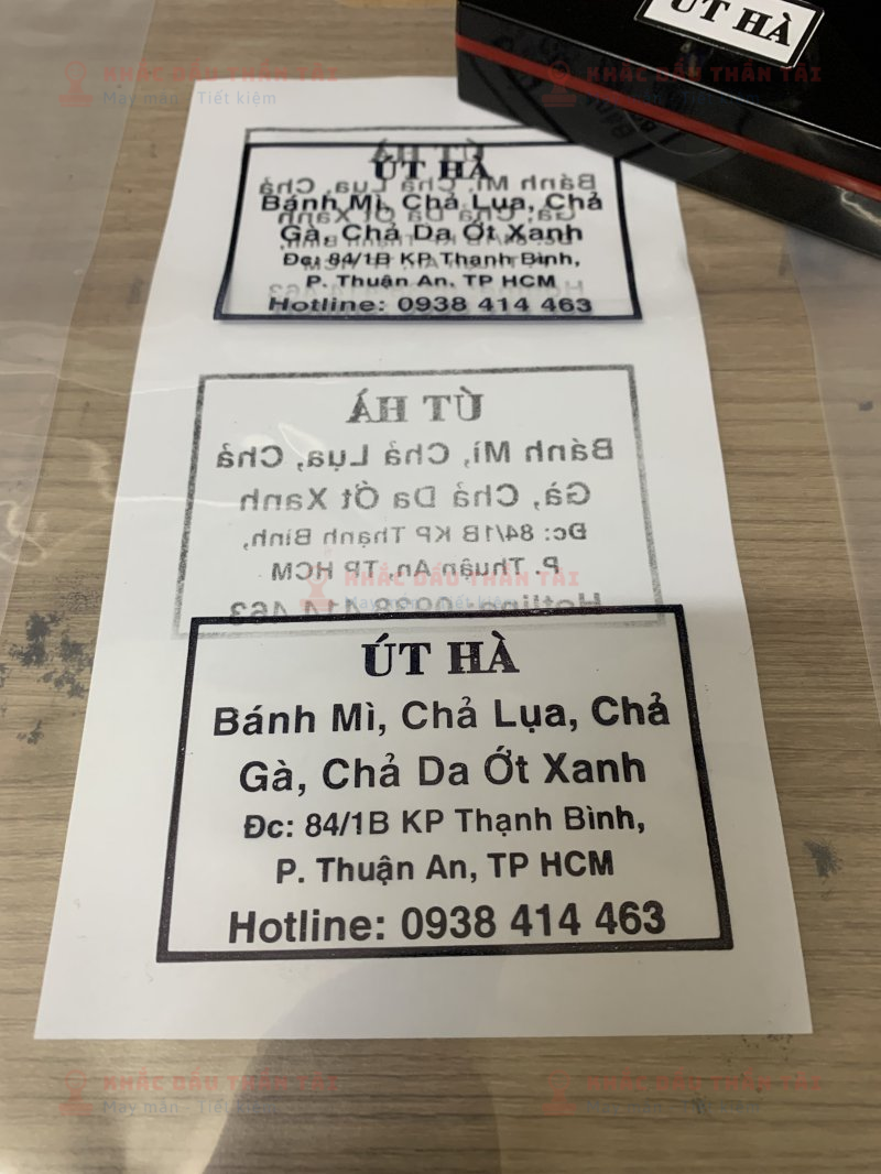 Khắc con dấu đóng lên túi Nilong cho Bánh Mì Út Hà bằng công nghệ Khắc dấu Flash