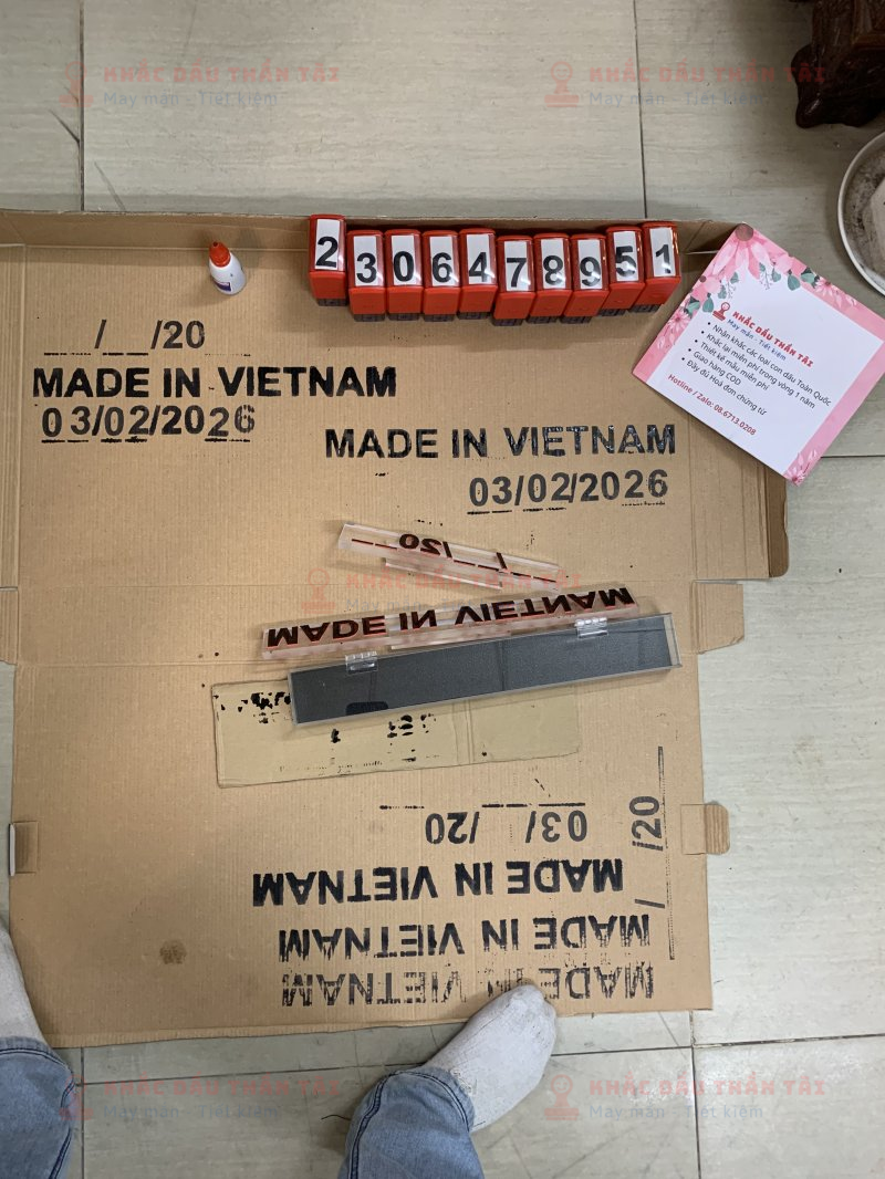Thiết kế con dấu kích thước lớn chuyên đóng thùng carton – Trung Tâm Khắc Dấu Thần Tài
