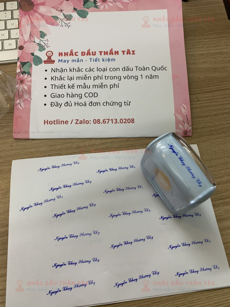 Khắc con dấu Flash tên Nguyễn Thụy Phương Thy sắc nét tại Trung Tâm Khắc Dấu Thần Tài