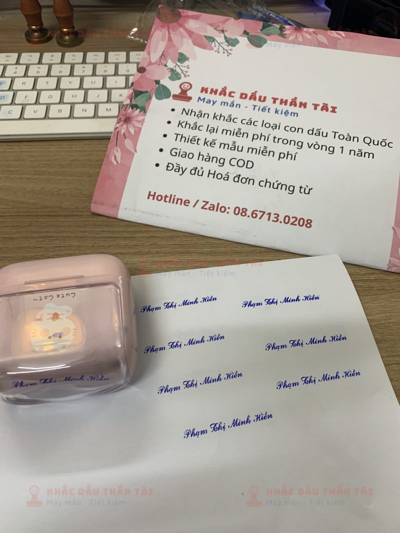Khắc con dấu tên Phạm Thị Minh Hiền bằng con dấu Flash sắc nét tại Trung Tâm Khắc Dấu Thần Tài