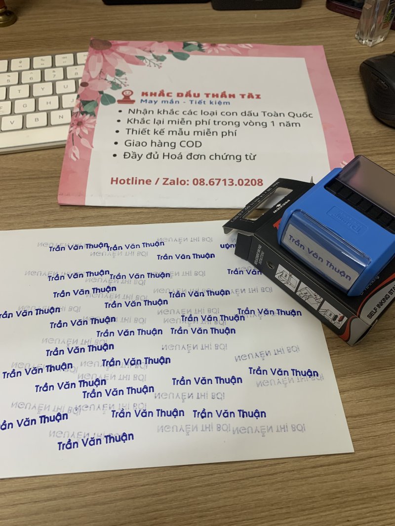 Khắc con dấu tên Trần Văn Thuận tại Trung Tâm Khắc Dấu Thần Tài, TP.HCM