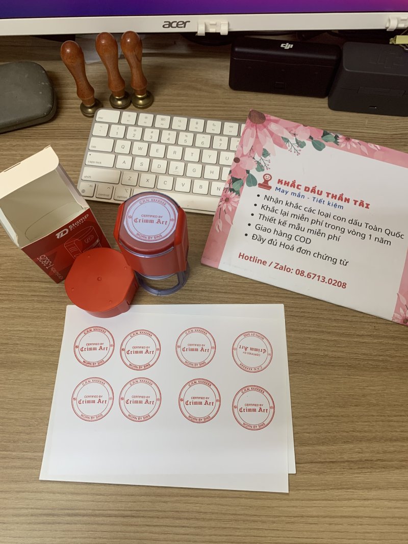Khắc con dấu tròn Logo chữ nghệ thuật theo yêu cầu - Trung Tâm Khắc Dấu Thần Tài