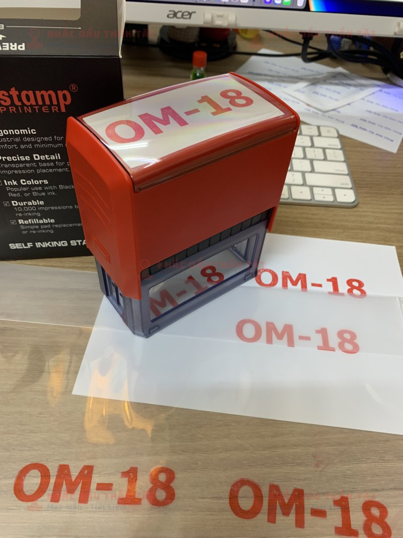 Khắc con dấu Vuông kích thước lớn OM-18 đóng lên bao bì