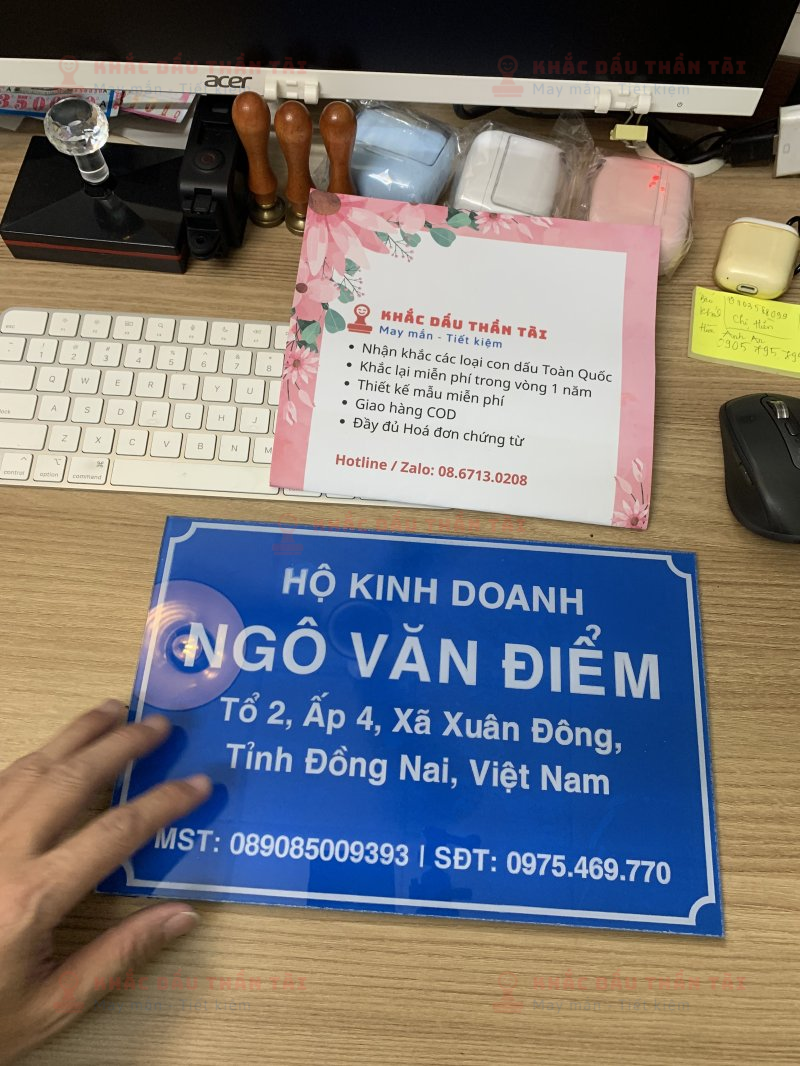Làm bảng Mica tên Hộ Kinh Doanh Ngô Văn Điểm chuyên nghiệp tại Trung Tâm Khắc Dấu Thần Tài
