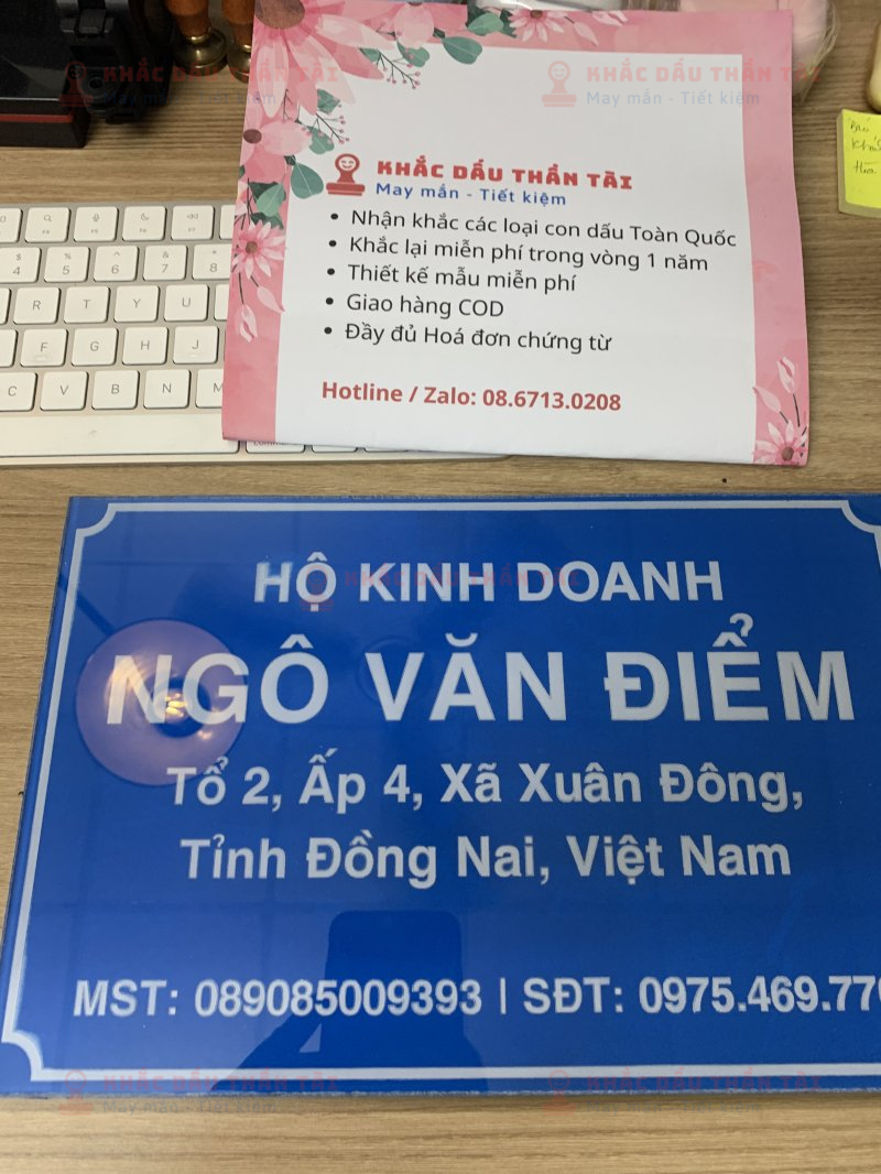 Làm bảng Mica tên Hộ Kinh Doanh Ngô Văn Điểm chuyên nghiệp tại Trung Tâm Khắc Dấu Thần Tài