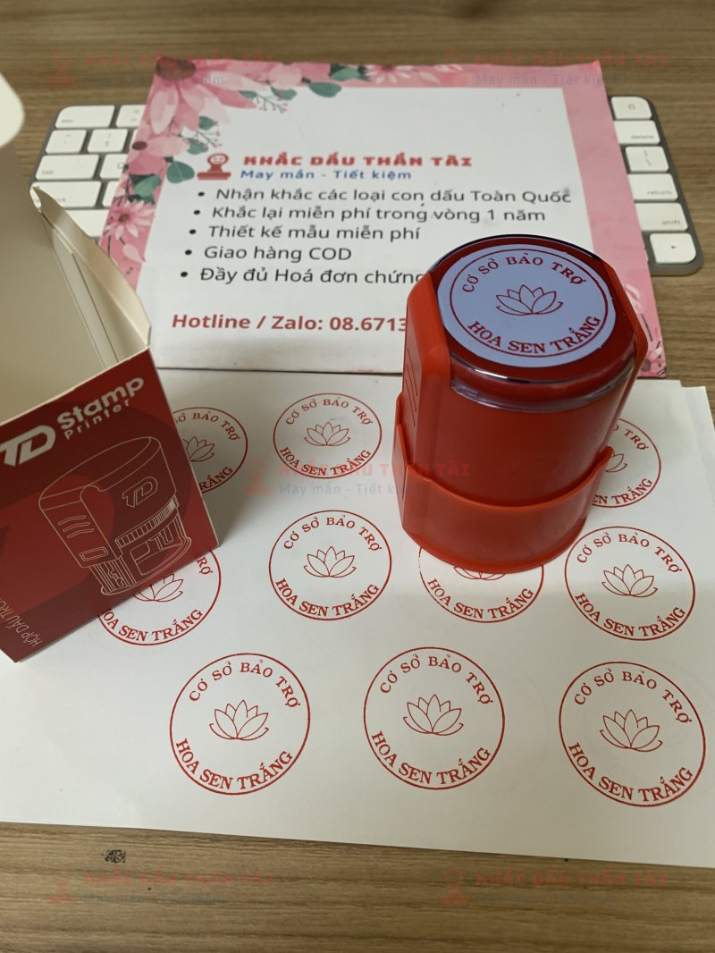 Khắc dấu Tròn Cơ Sở Bảo Trợ Hoa Sen Trắng tại Trung Tâm Khắc Dấu Thần Tài