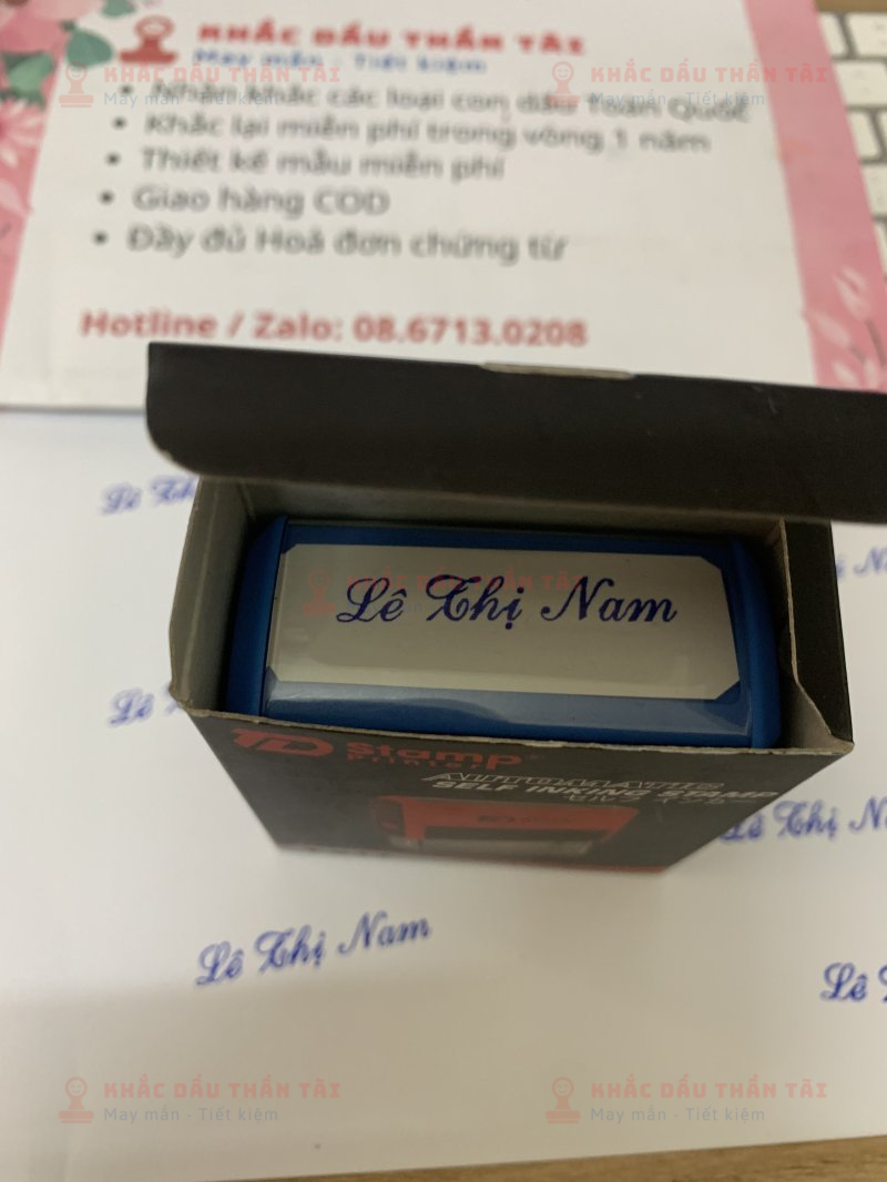 Khắc con dấu Tên Lê Thị Nam tại Trung Tâm Khắc Dấu Thần Tài, TP. Hồ Chí Minh