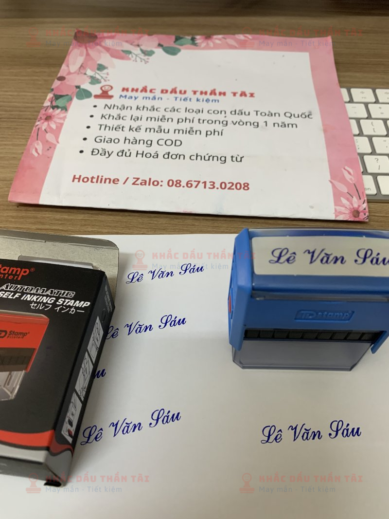 Khắc Con Dấu Tên Lê Văn Sáu - Mực Xanh tại Trung Tâm Khắc Dấu Thần Tài