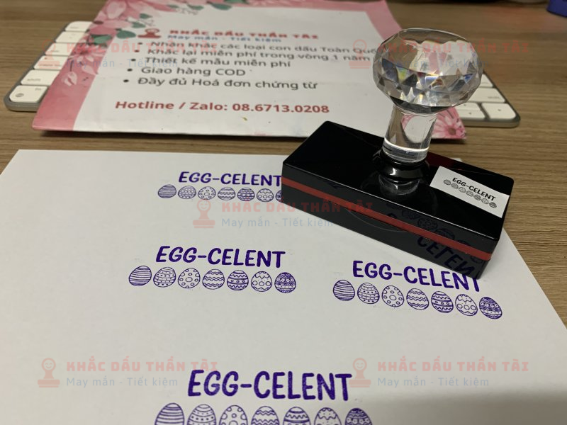 Khắc con dấu Giáo viên Trường quốc tế, chữ EGG_Celent, màu tím