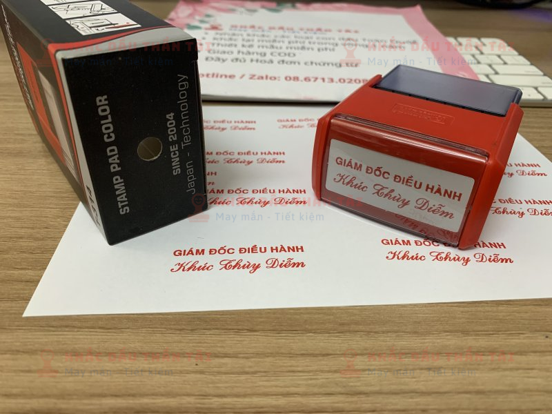 Khắc con dấu Tên Khúc Thuỳ Diễm và Chức danh Giám đốc điều hành