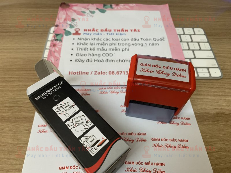 Khắc con dấu Tên Khúc Thuỳ Diễm và Chức danh Giám đốc điều hành