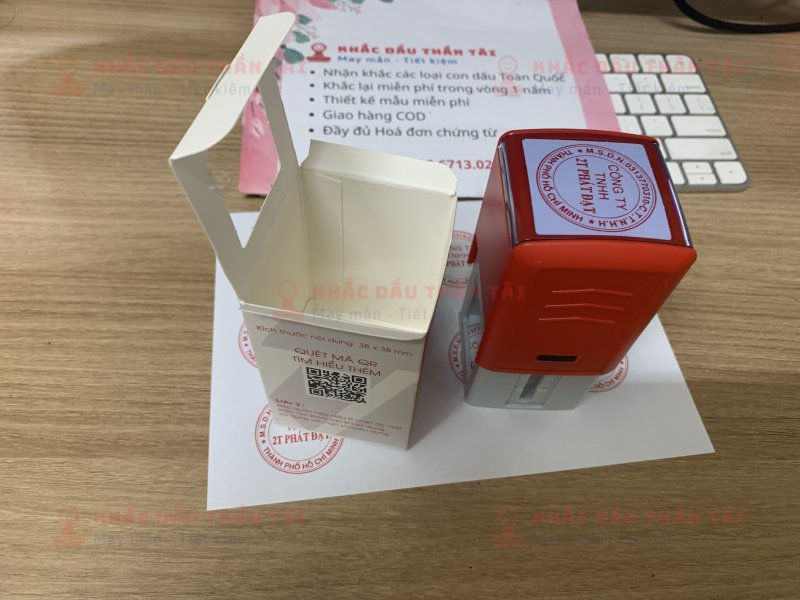Khắc con dấu tròn Công Ty Trách Nhiệm Hữu Hạn 2T Phát Đạt