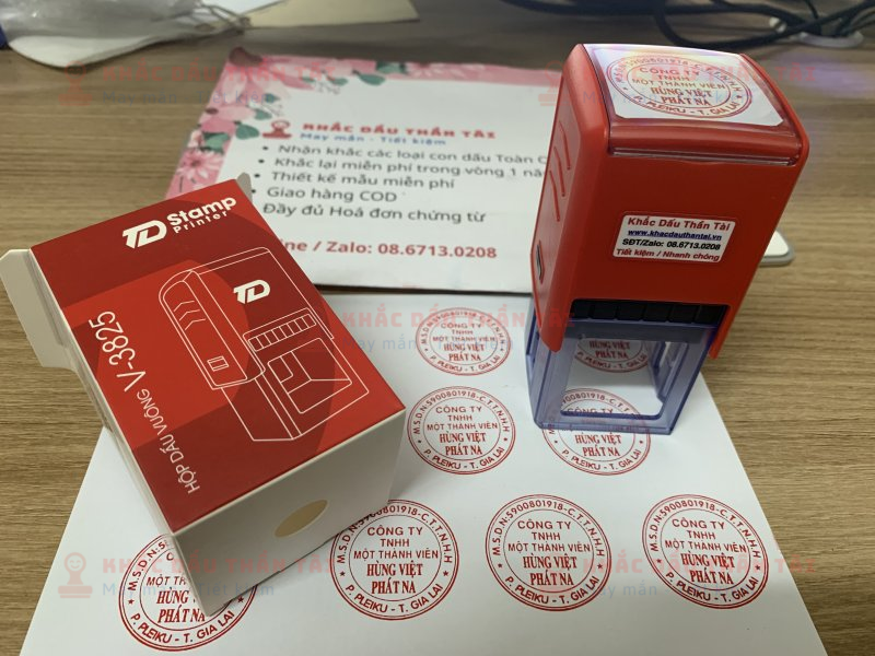 Khắc con dấu tròn Công Ty Trách Nhiệm Hữu Hạn Một Thành Viên Hùng Việt Phát NA