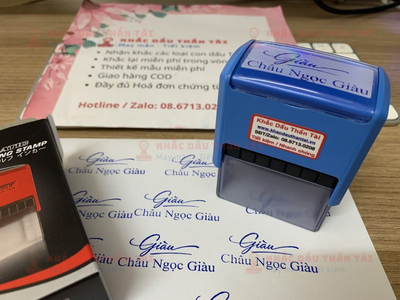 Khắc con dấu Tên và chữ ký Châu Ngọc Giàu